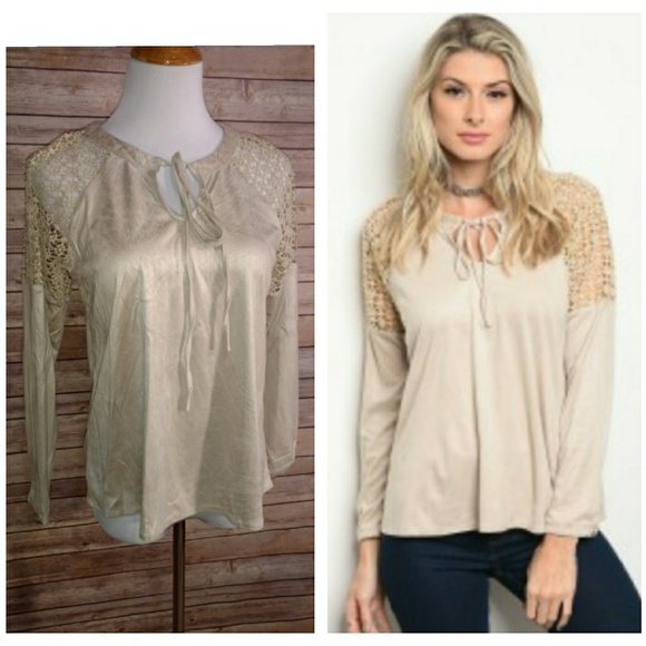 Crocheted Shoulder Long Sleeve - Picture 2 of 7